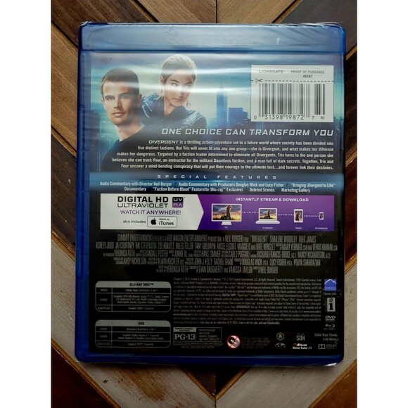Divergent (Blu-ray/DVD/Digital 2014) Ultraviolet / Bilingual / New & Sealed - Picture 2 of 2